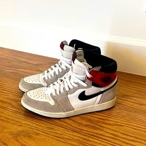 Air Jordan 1 ‘Smoke Grey’